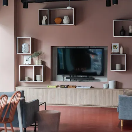 Destiny - Ardee Point * 都柏林