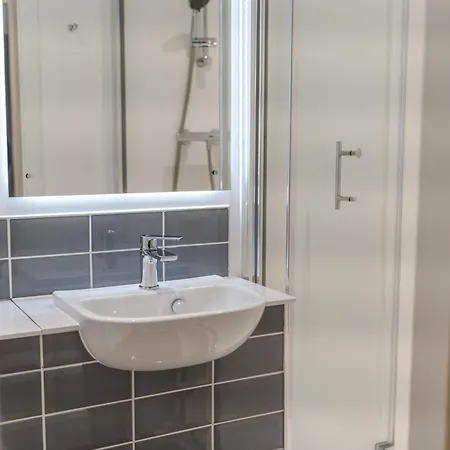 Apartamento Destiny Student - Ardee Point