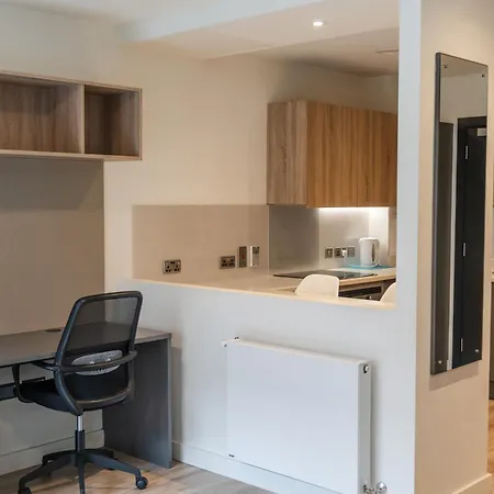 Destiny Student - Ardee Point Apartamento *